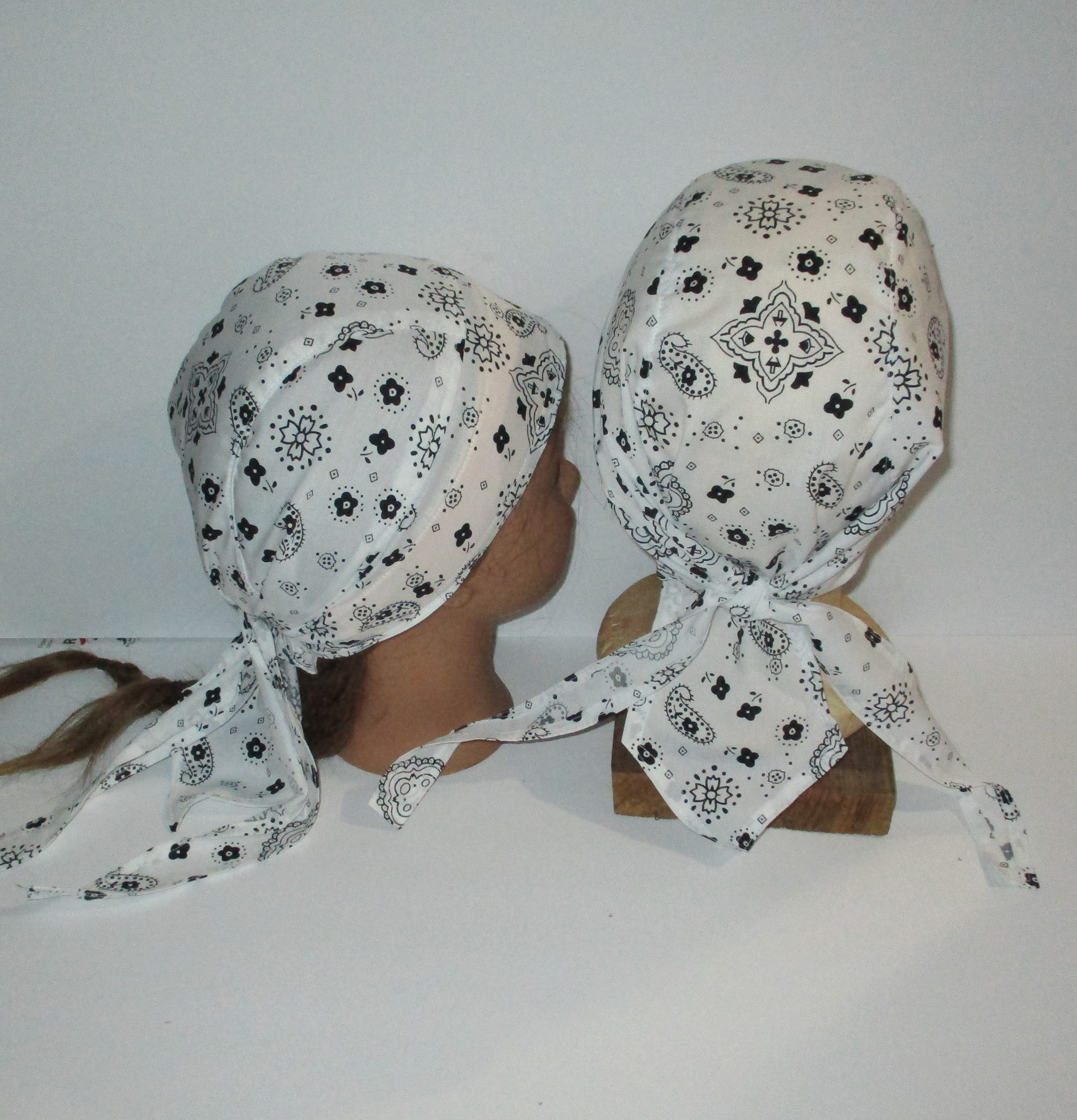 Do-Rag Bandanna with Sweatband Black and White Paisley