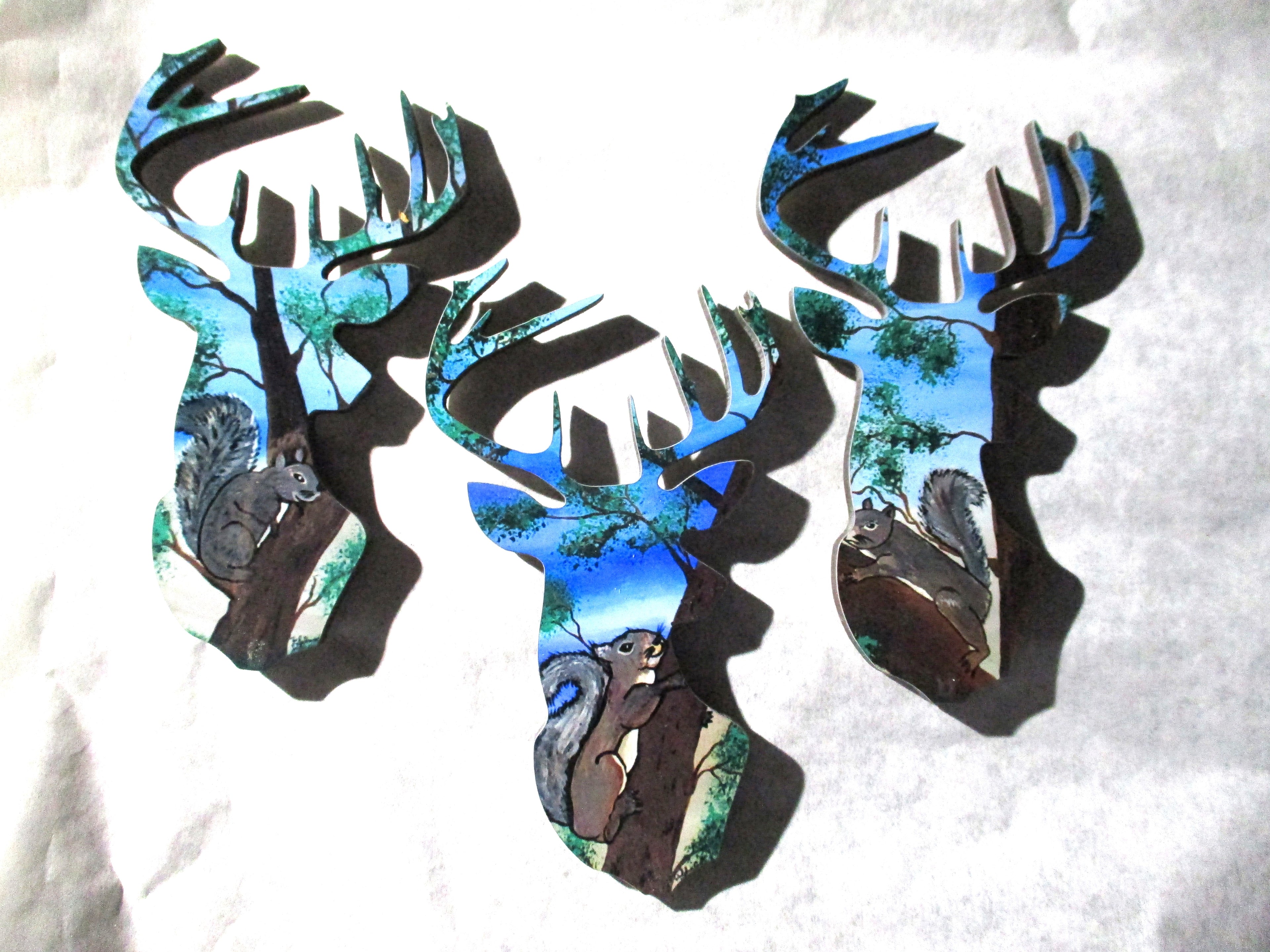 mini art magnet Deer Head Shaped 3 different squirrel in tree