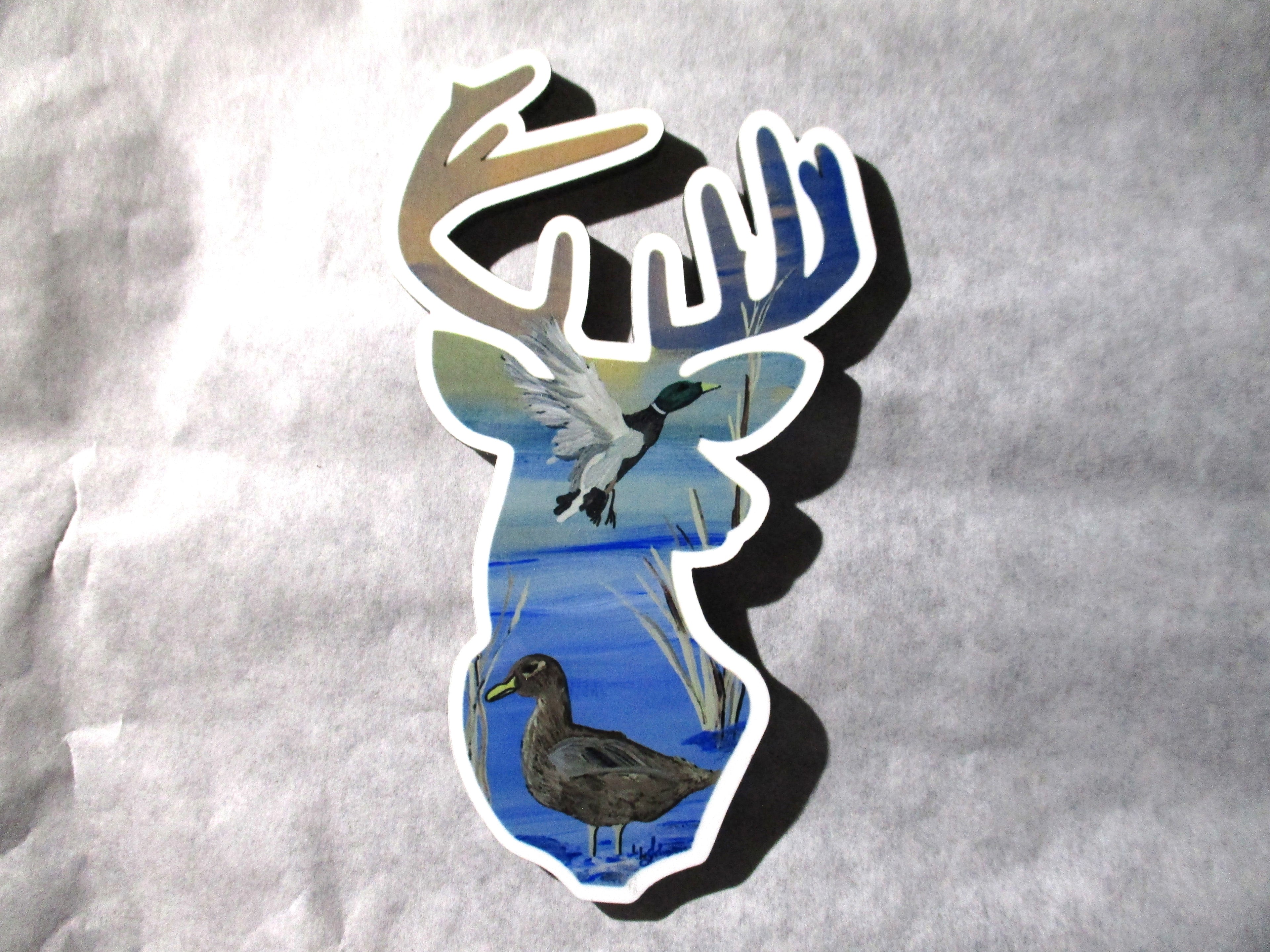 mini art magnet Deer Head Shaped Ducks in Reeds at Water