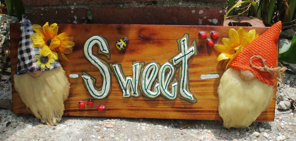 Gnome sweet gnome wooden 3D sign art